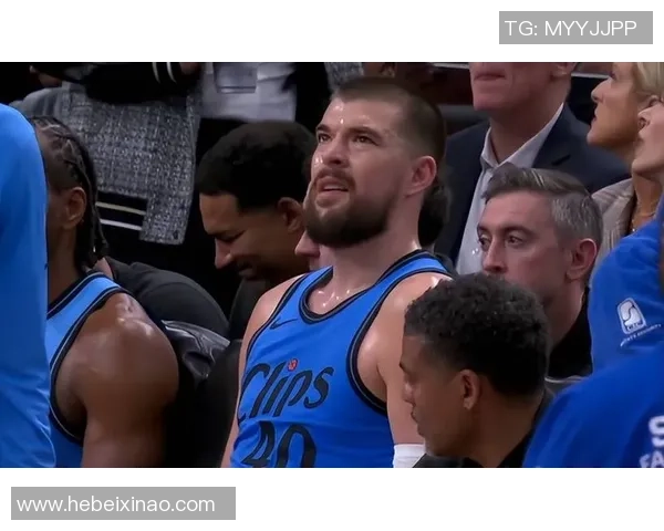 灰熊与快船激战回顾精彩瞬间全场比赛录像分享